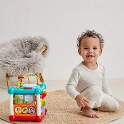Hot Scandinavian Baby Products Aktivitetskube med musik og bluetooth-funktion