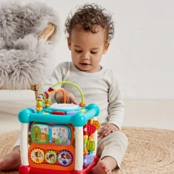 Hot Scandinavian Baby Products Aktivitetskube med musik og bluetooth-funktion
