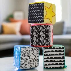 Sale Baby Einstein - Stof- & sanseklodser til baby