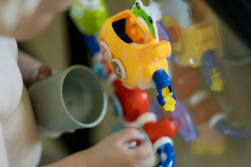 Sale Scandinavian Baby Products Badeleg - Det lille vandlaboratorium