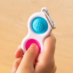 Clearance Fat Brain Toys Dimpl - Boblepanel nøglering (ass. farver) 1 stk.