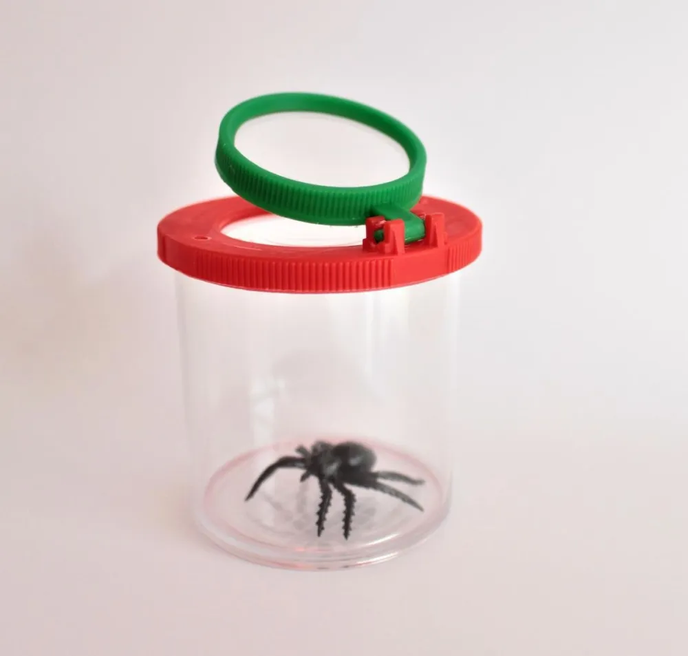 Clearance Insektglas med forstørrelsesglas, Ø 6 cm.