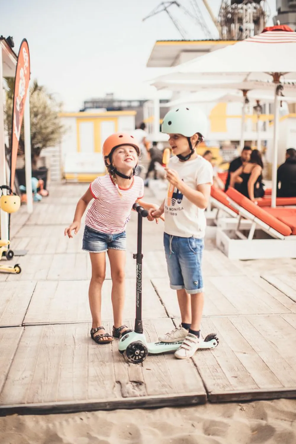 Clearance Scoot & Ride Løbehjul - Highwaykick 3 m. LED, Kiwi