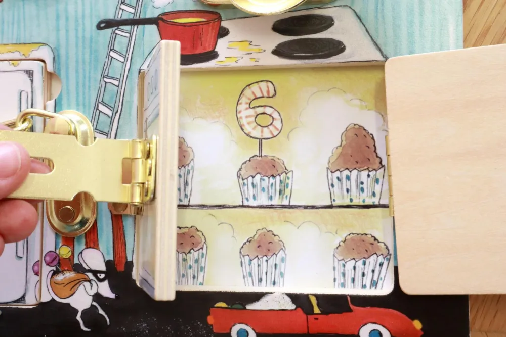 Best Ciha Låsebræt - Kig ind i køkkenet