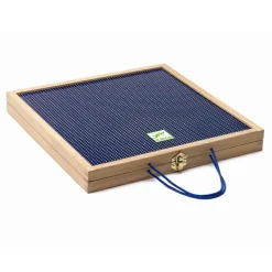 Hot Djeco Magnetleg - Geoform, Karakterer