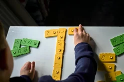 Hot newméro talbrikker (3-7 år), 27 dele