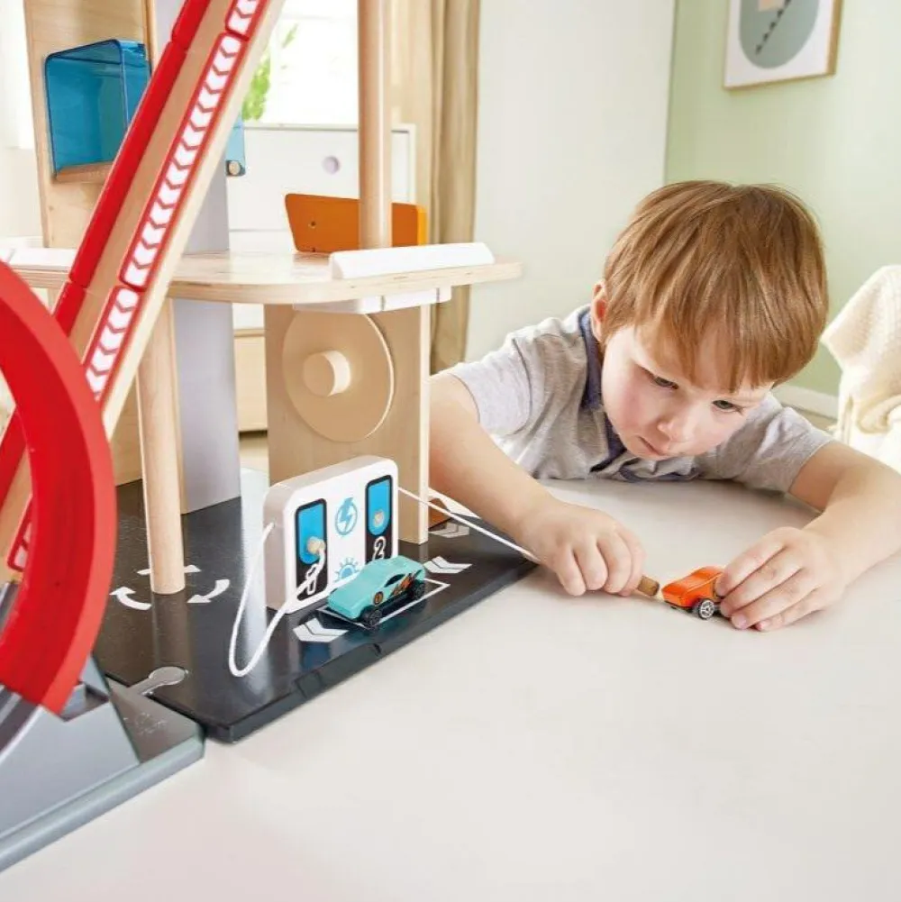 Online Hape Parkeringshus inkl. stunt-rampe