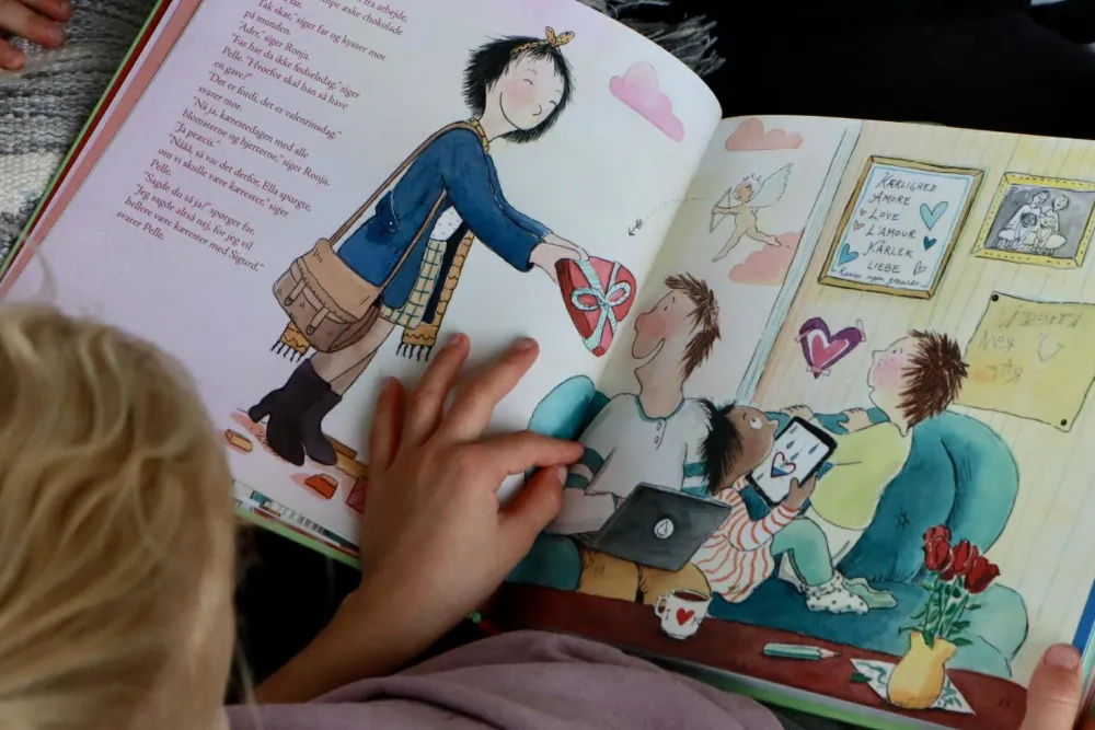 Sale Ciha Året rundt med Pelle & Ronja