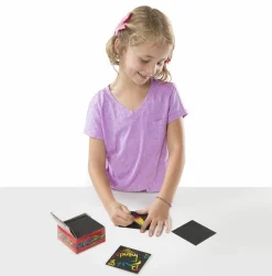 New Melissa & Doug Scratch Art - Regnbuekort
