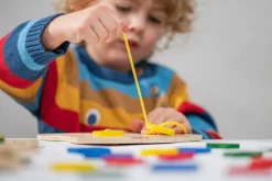 Hot Snørebræt - Form, farver og finmotorik