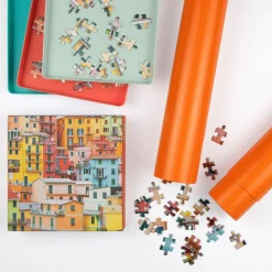 Sorteringsbakker til puslespilsbrikker