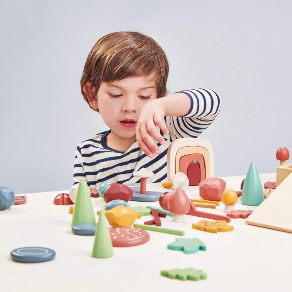 Hot Tender Leaf Sorteringssæt - Skatte fra skovbunden, 50 dele