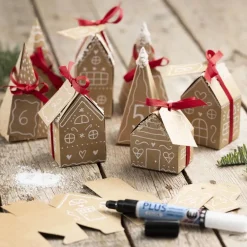 Best Creativ Company Sæt m. udstansede huse og træer, 24 stk