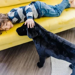 Clearance Melissa & Doug Tøjdyr i plys - Labrador, sort