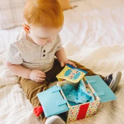 Hot Melissa & Doug Trææske Hide & Seek til baby